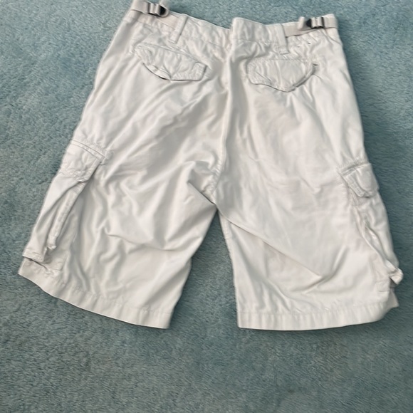 Cargo shorts - Picture 4 of 5